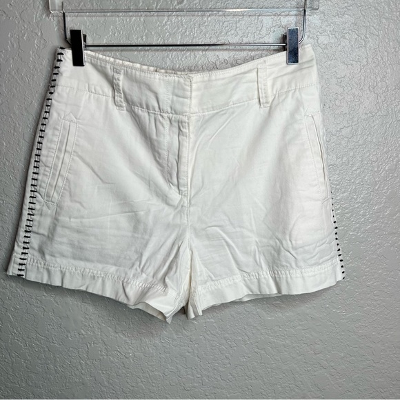 White Loft Tie Waist Shorts W/ Stripe design on the side - Picture 2 of 8